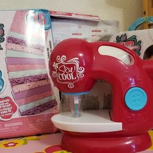 Sew cool sewing machine!❤💜❤💜